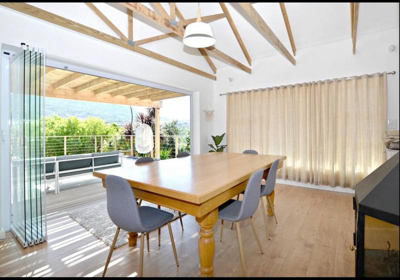 To Let 3 Bedroom Property for Rent in Hout Bay Western Cape